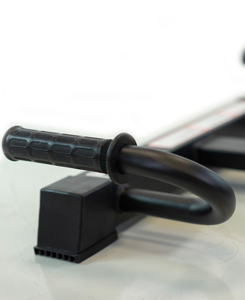 Agarres para fondos en la Máquina de sentadillas G350 Squat